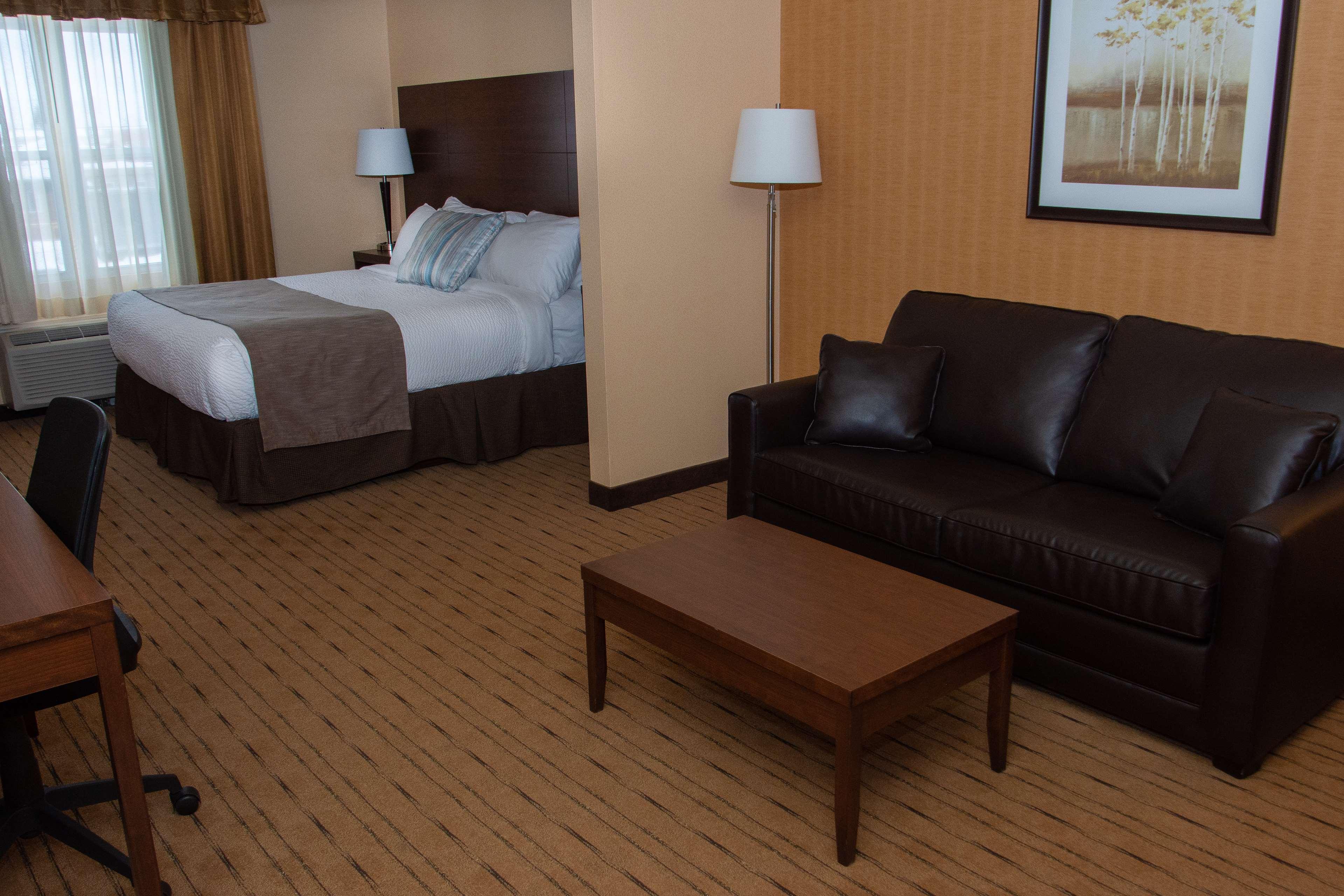 Best Western Plus, Bathurst Hotel & Suites Eksteriør bilde