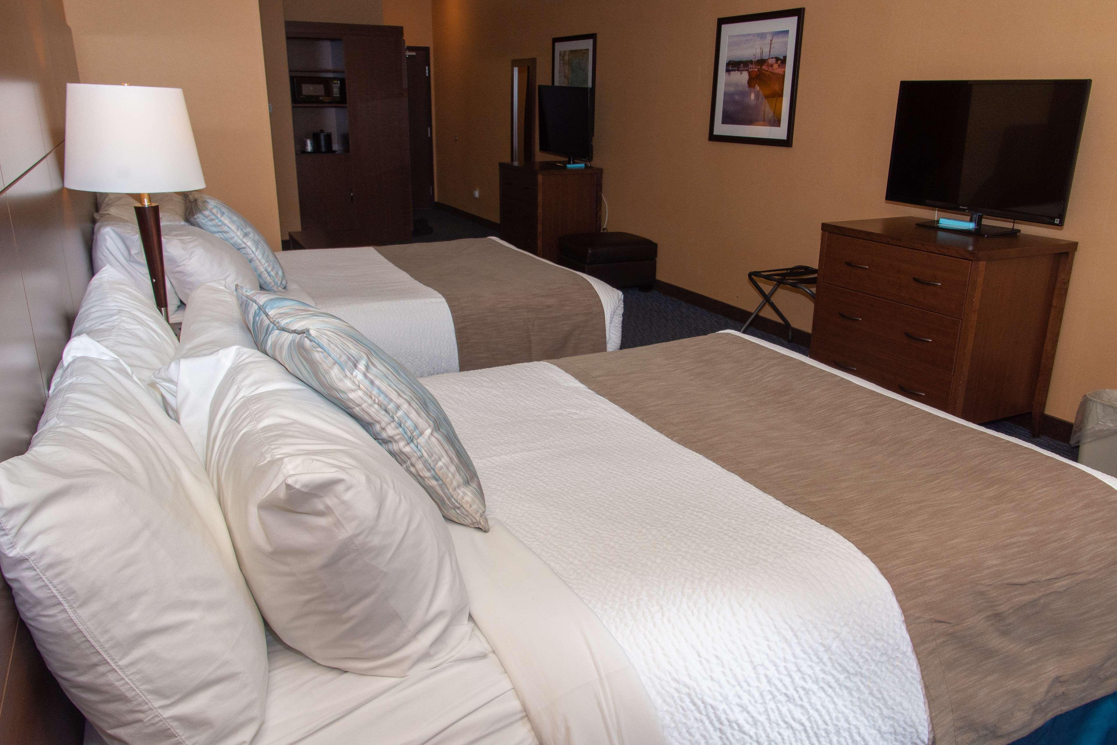 Best Western Plus, Bathurst Hotel & Suites Eksteriør bilde