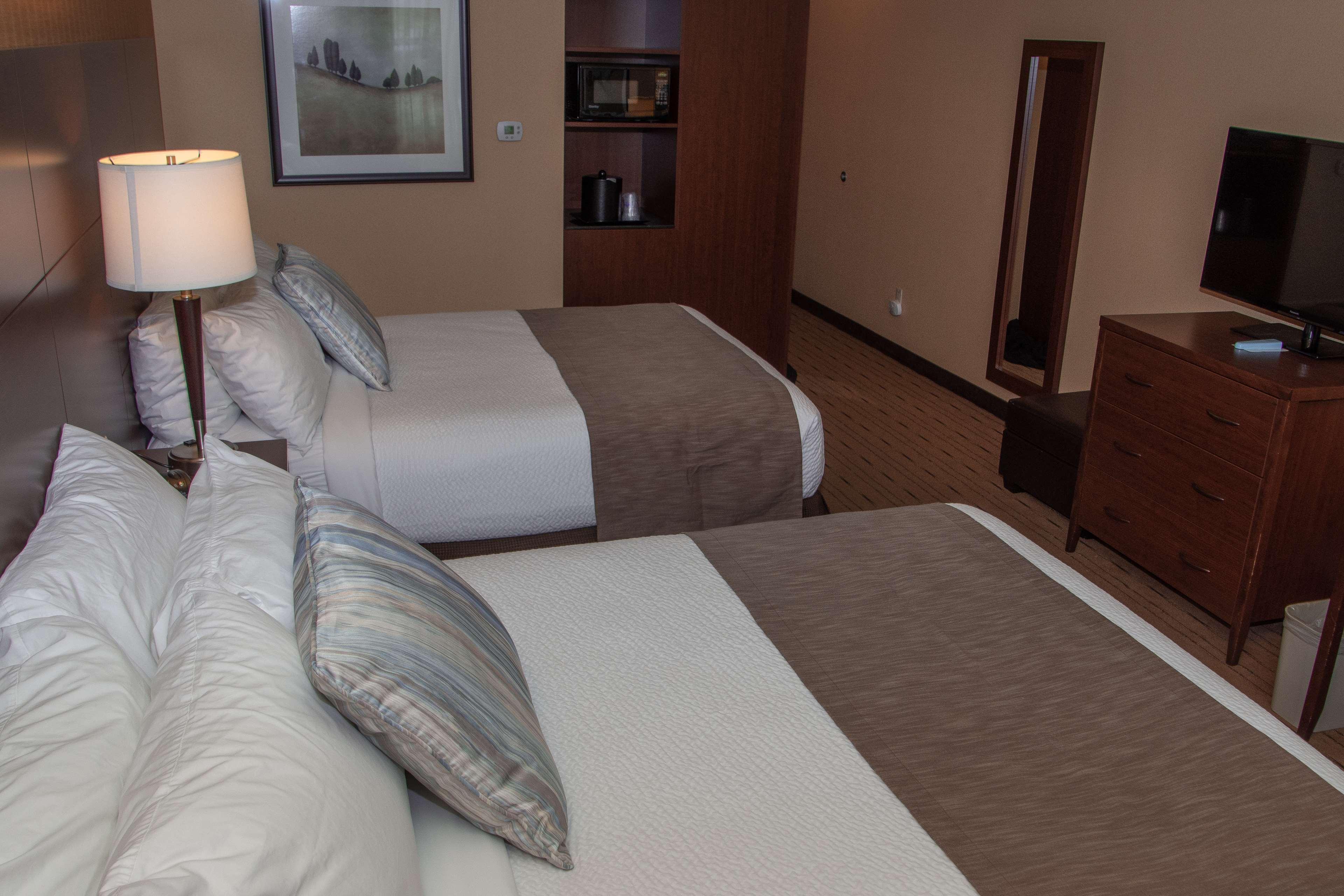 Best Western Plus, Bathurst Hotel & Suites Eksteriør bilde