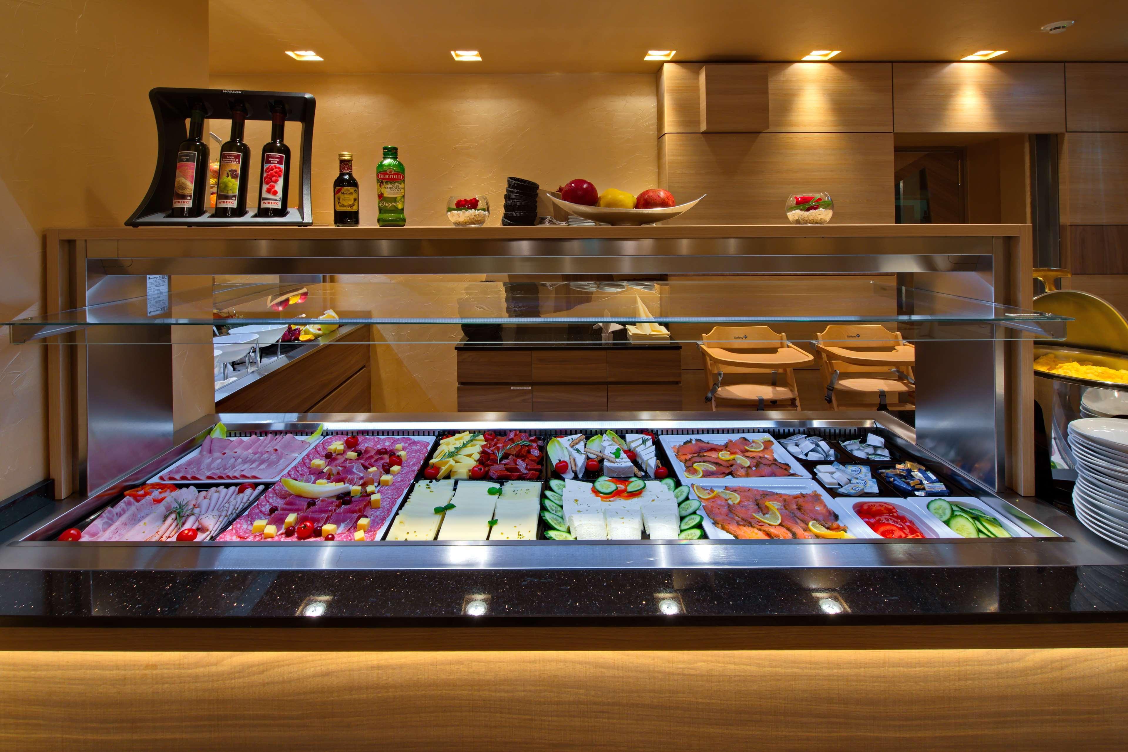 Best Western Plus, Bathurst Hotel & Suites Eksteriør bilde