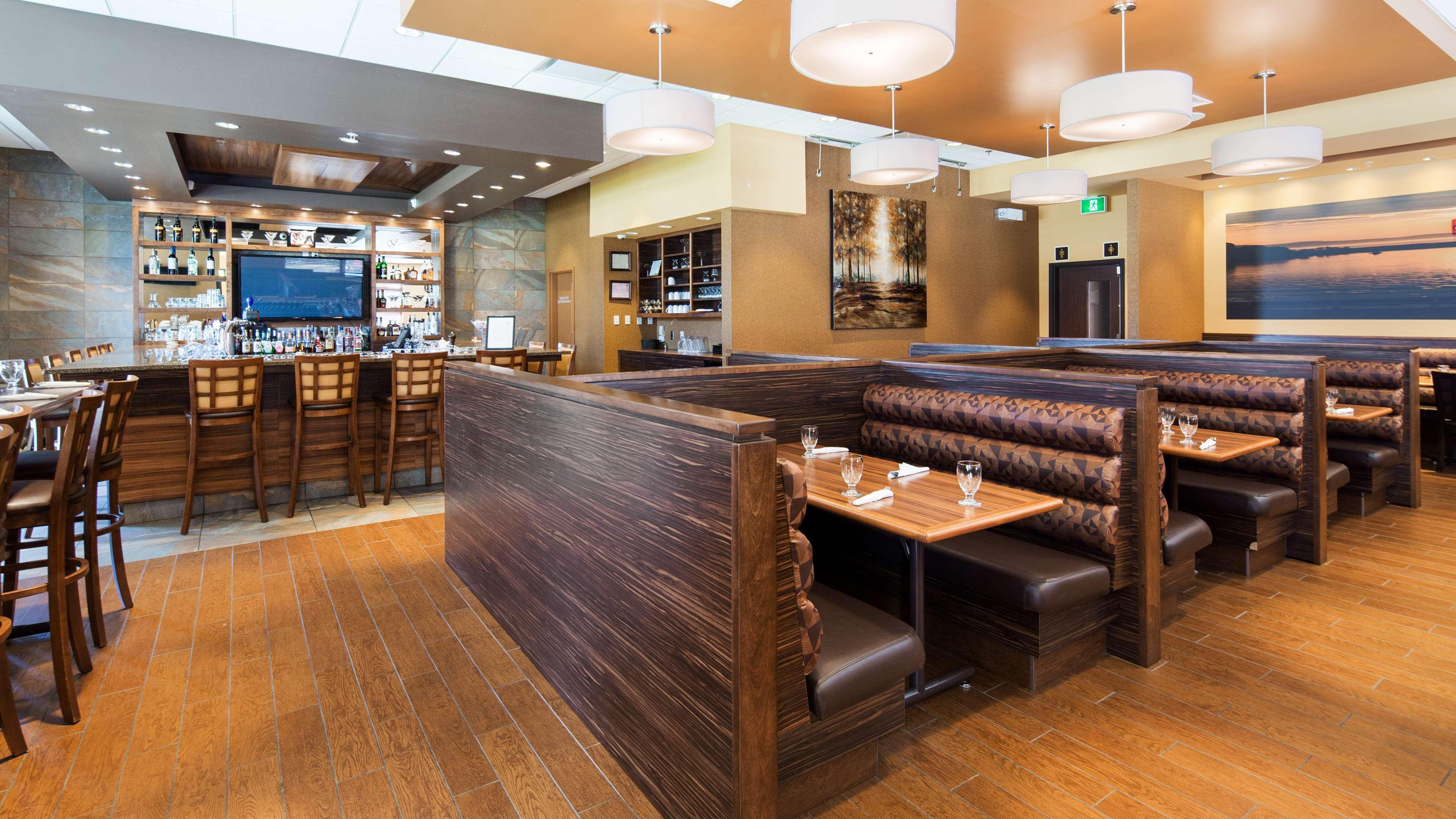 Best Western Plus, Bathurst Hotel & Suites Eksteriør bilde